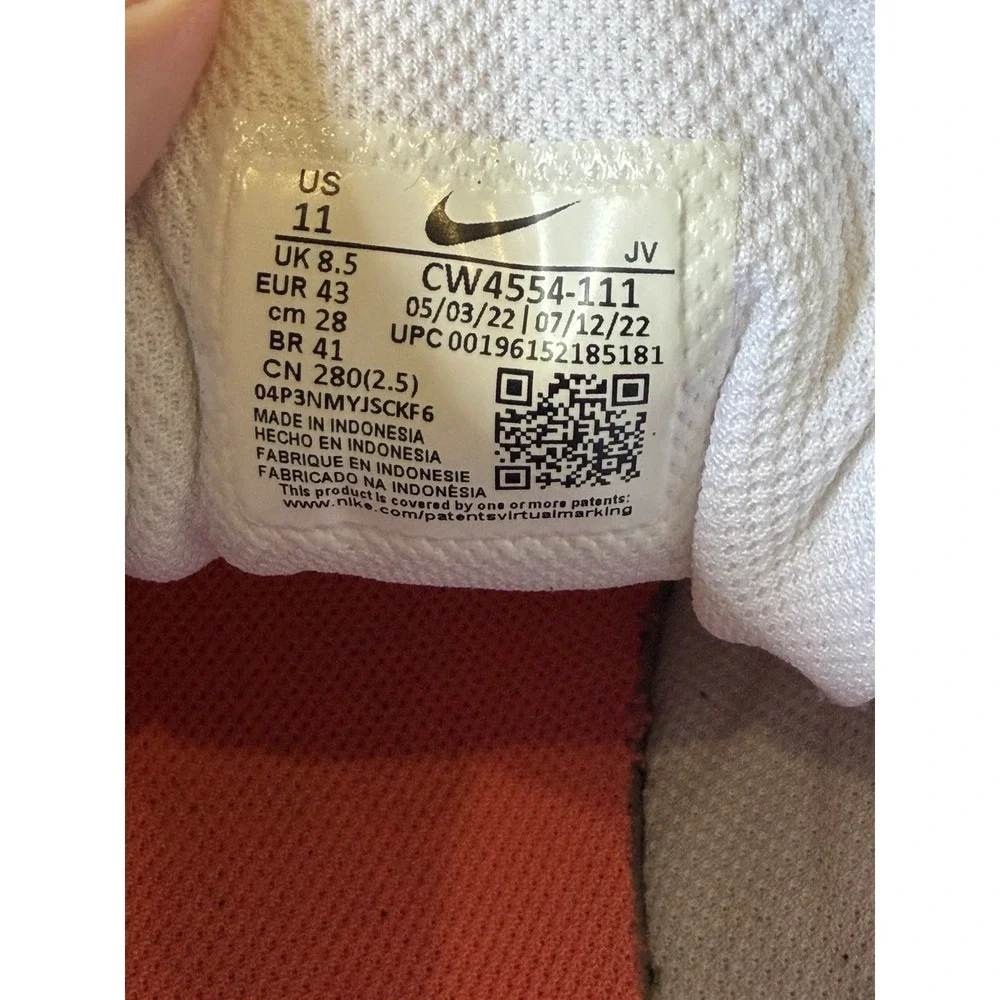 Nike Air Max SC Womens Size 11 White Black Magic Ember Sneakers CW4554-111